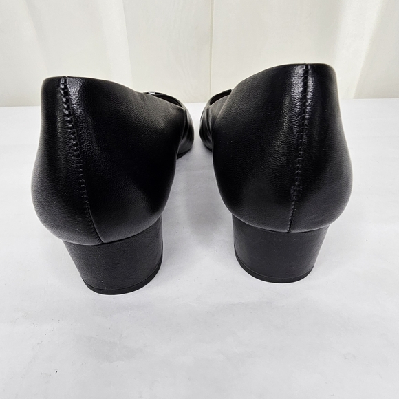 Taryn Rose Babette Cap Toe Low Heel Leather Black Size 7.5 - Picture 7 of 11
